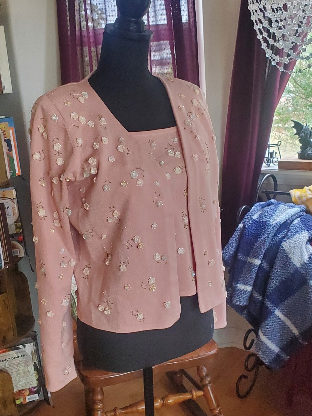 Worth Pink Floral Embellished Silk Set